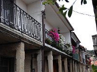 IMG 3185 (1)  Who made all these granite pillars?